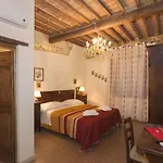 Bed & Breakfast Due Borghi 3*