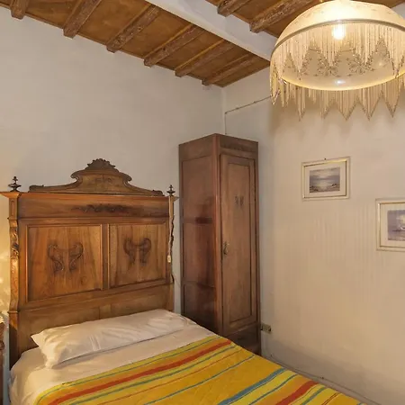 Bed & Breakfast Due Borghi 3*