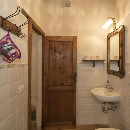 Bed & Breakfast Due Borghi 3*