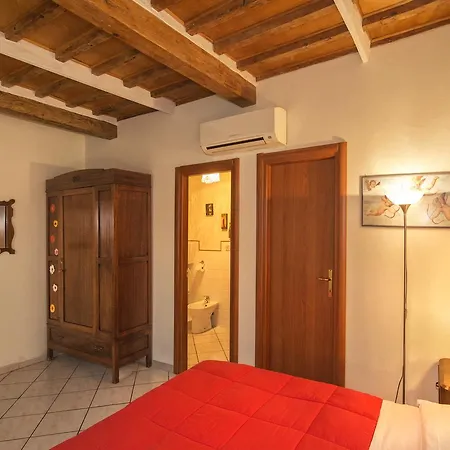 Oda ve Kahvaltı Due Borghi 3*