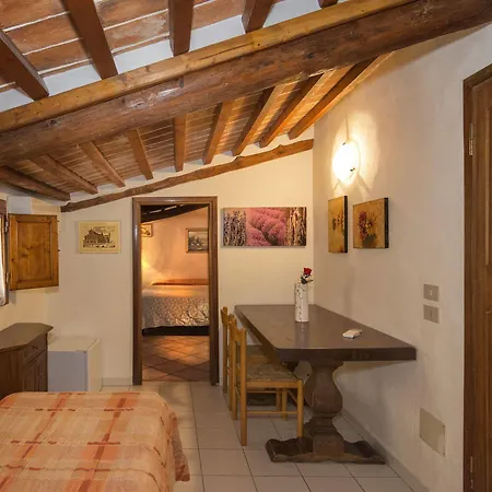 Due Borghi Bed & Breakfast 3*
