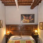 فندق مبيت وإفطار Due Borghi 3*