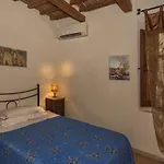 Oda ve Kahvaltı Due Borghi Pisa